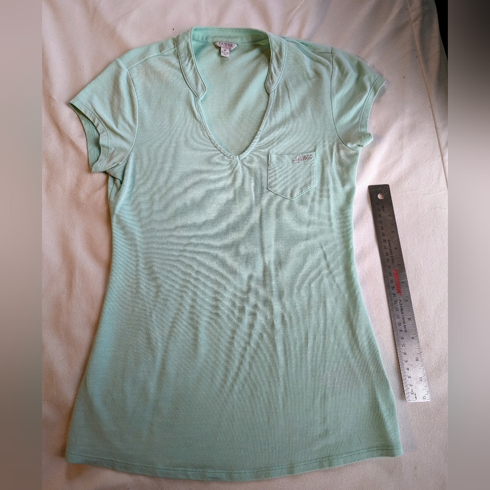 Guess t-shirt